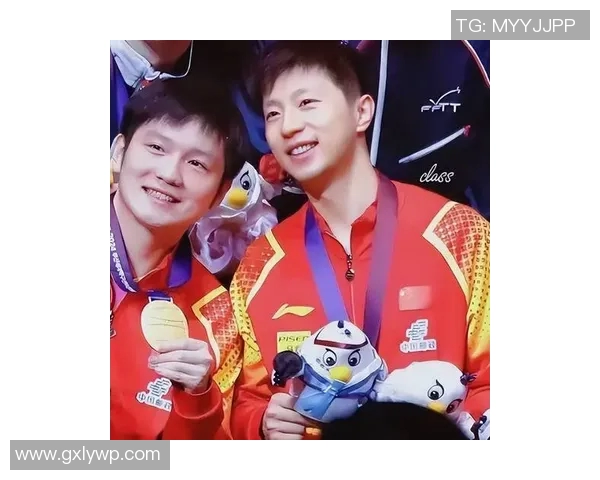 地表最强12人对决马龙与樊振东的巅峰较量引发乒乓热潮