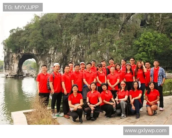 上海街舞队成长之路:一段激情与梦想交织的纪实故事 上海街舞队成长之路:一段激情与梦想交织的纪实故事