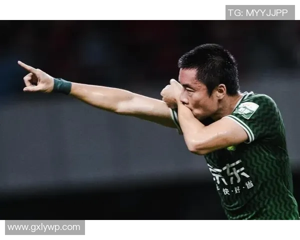 李磊专访：从青涩少年到网球明星的成长之路回顾