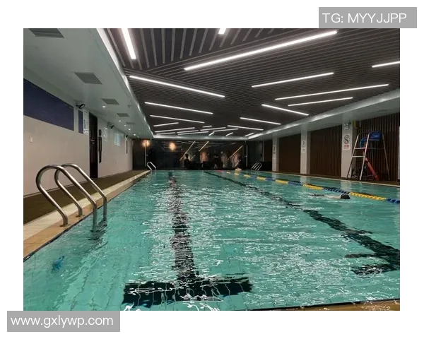 水中运动的多样性与健康益处探索:从游泳到水上健身的全面解析 水中运动的多样性与健康益处探索:从游泳到水上健身的全面解析